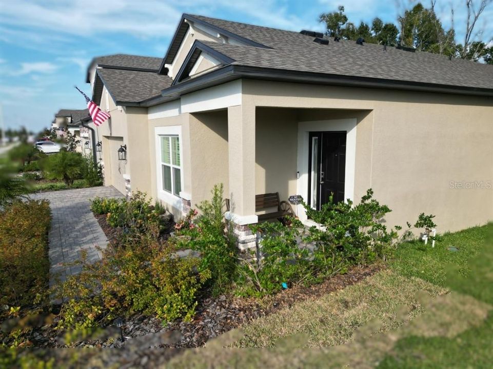 En Renta: $2,500 (4 camas, 3 baños, 2095 Pies cuadrados)