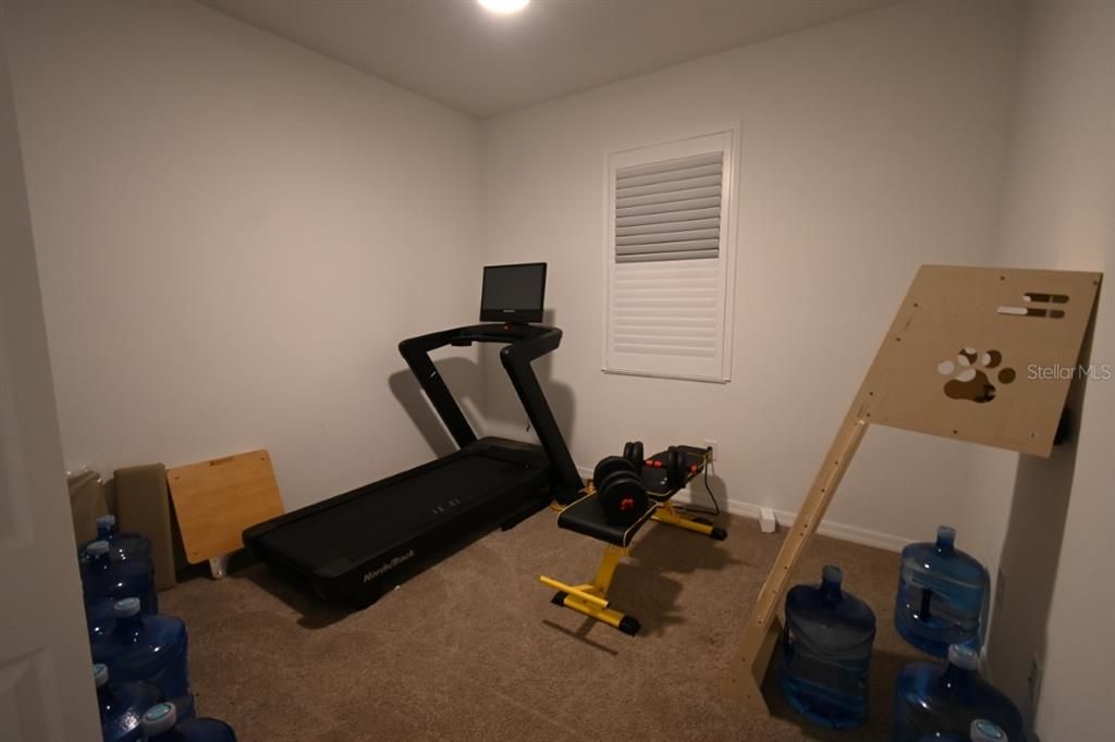 En Renta: $2,500 (4 camas, 3 baños, 2095 Pies cuadrados)