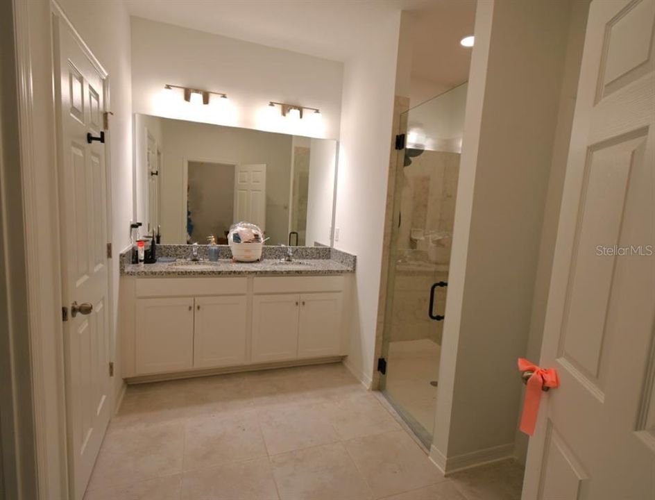 En Renta: $2,500 (4 camas, 3 baños, 2095 Pies cuadrados)