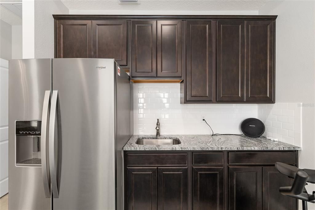 En Venta: $499,900 (4 camas, 3 baños, 2768 Pies cuadrados)