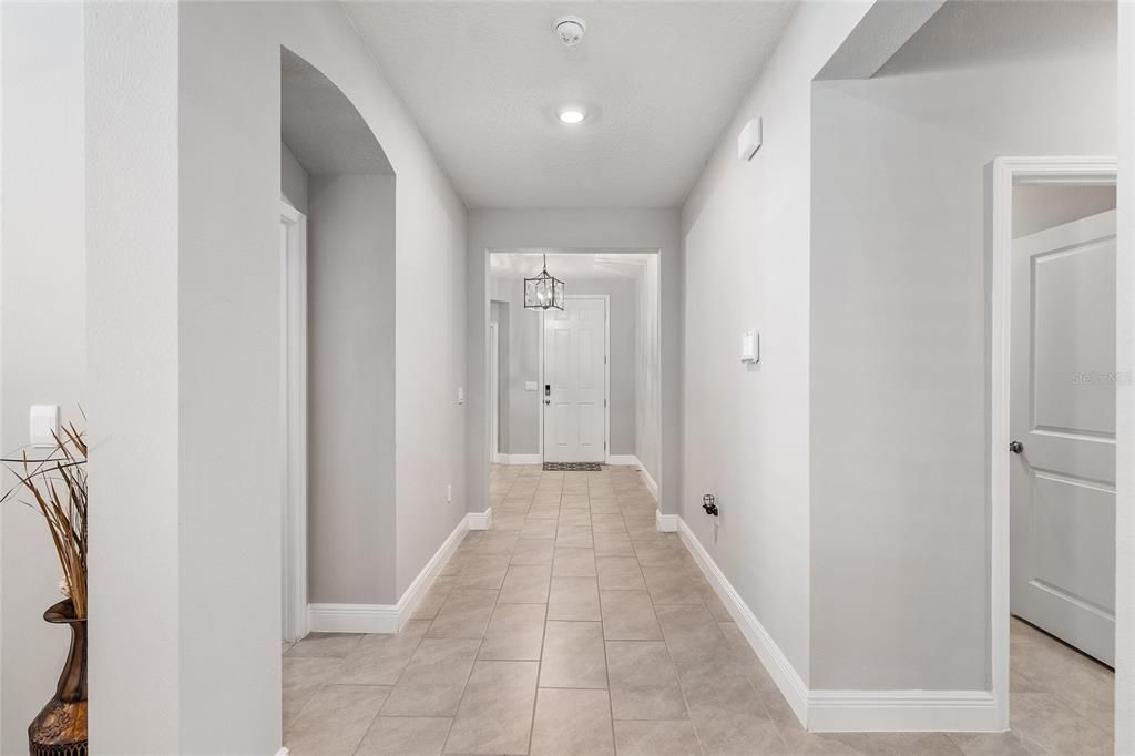 En Venta: $499,900 (4 camas, 3 baños, 2768 Pies cuadrados)