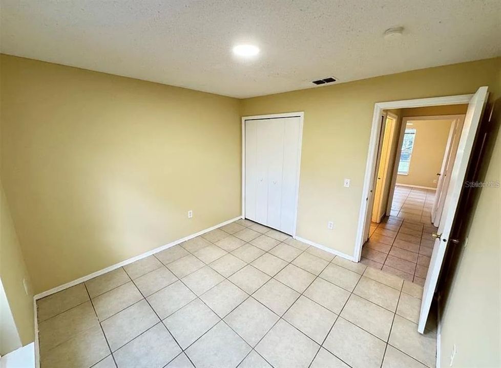 出租: $1,700 (3 贝兹, 2 浴室, 1024 平方英尺)