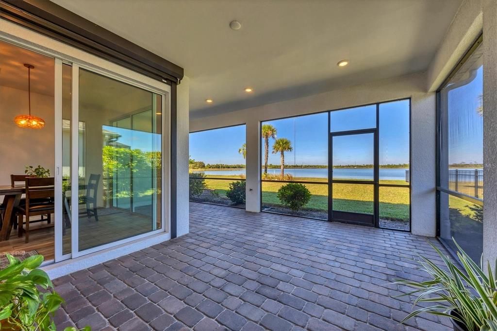 En Venta: $674,900 (4 camas, 3 baños, 2871 Pies cuadrados)