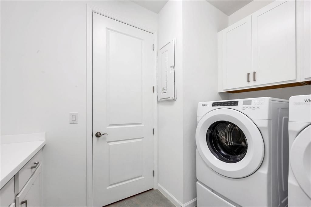 En Venta: $674,900 (4 camas, 3 baños, 2871 Pies cuadrados)