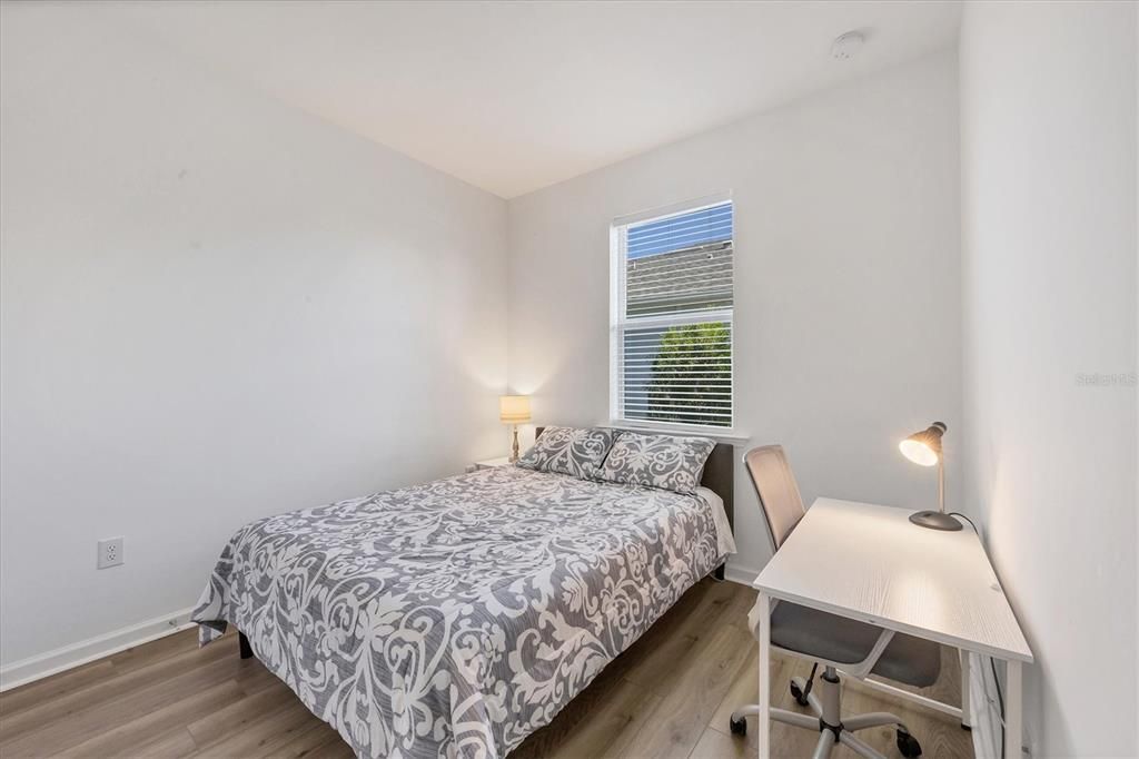 En Venta: $674,900 (4 camas, 3 baños, 2871 Pies cuadrados)