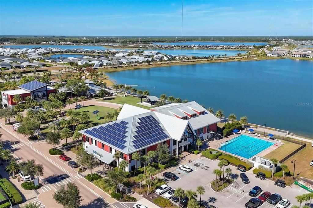 En Venta: $674,900 (4 camas, 3 baños, 2871 Pies cuadrados)