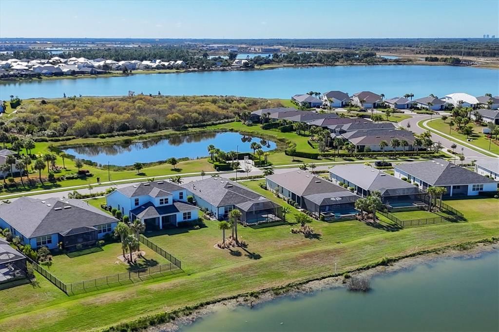 En Venta: $674,900 (4 camas, 3 baños, 2871 Pies cuadrados)