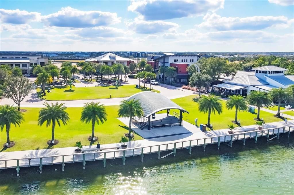 En Venta: $674,900 (4 camas, 3 baños, 2871 Pies cuadrados)