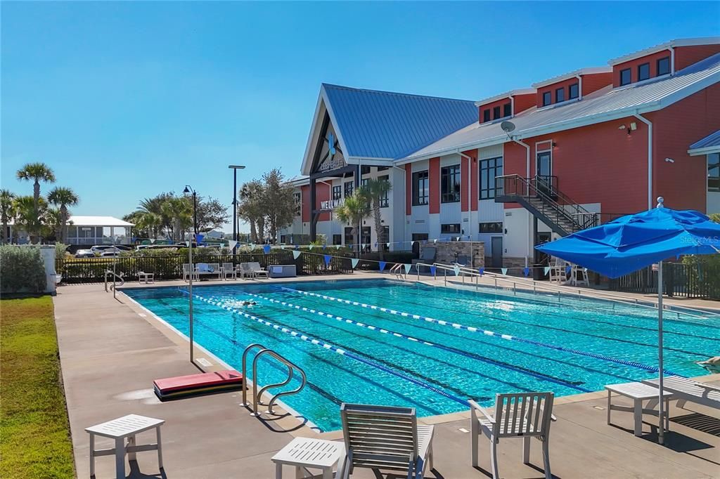 En Venta: $674,900 (4 camas, 3 baños, 2871 Pies cuadrados)