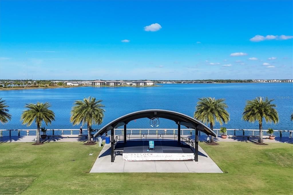 En Venta: $674,900 (4 camas, 3 baños, 2871 Pies cuadrados)