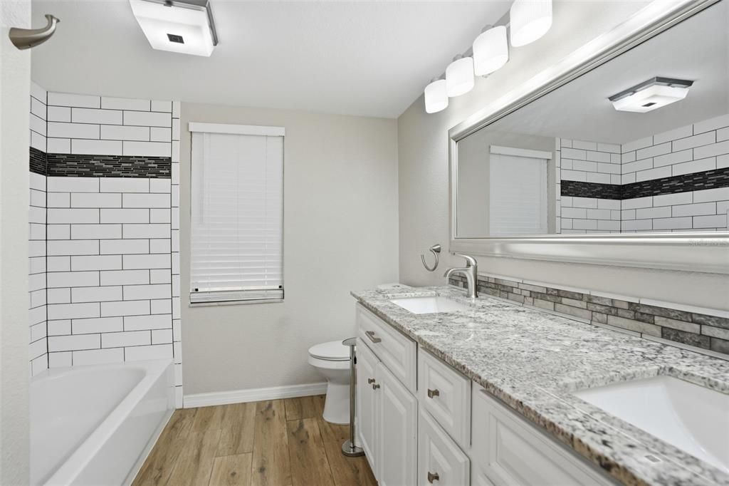 For Sale: $399,900 (3 beds, 2 baths, 1999 Square Feet)