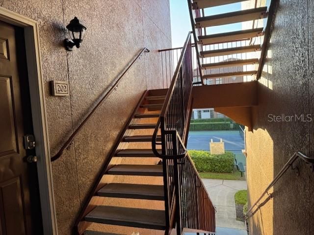 For Rent: $1,500 (1 beds, 1 baths, 768 Square Feet)