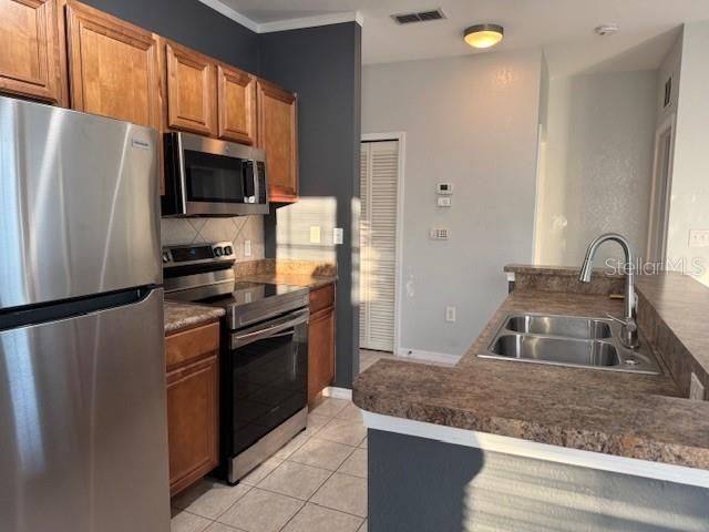 For Rent: $1,500 (1 beds, 1 baths, 768 Square Feet)