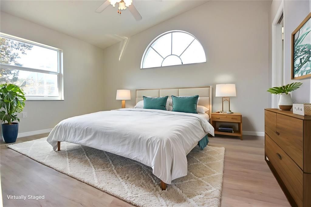 For Sale: $330,000 (3 beds, 2 baths, 1408 Square Feet)