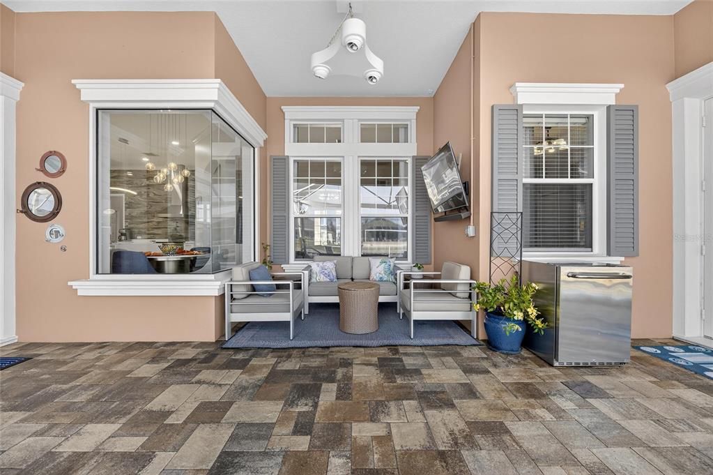 待售: $1,349,000 (4 贝兹, 3 浴室, 3056 平方英尺)