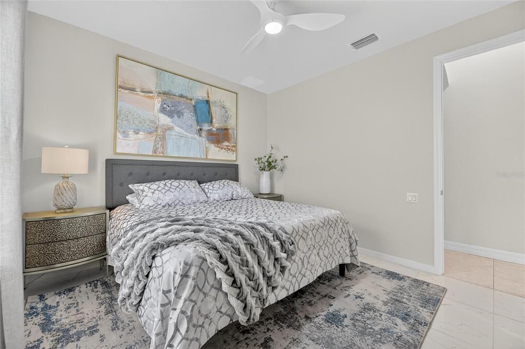 待售: $1,349,000 (4 贝兹, 3 浴室, 3056 平方英尺)