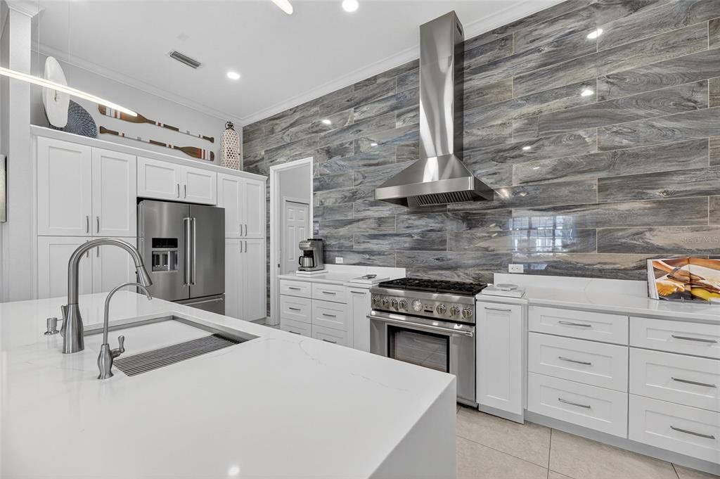 待售: $1,349,000 (4 贝兹, 3 浴室, 3056 平方英尺)