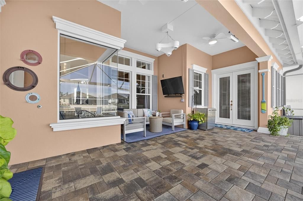 待售: $1,349,000 (4 贝兹, 3 浴室, 3056 平方英尺)