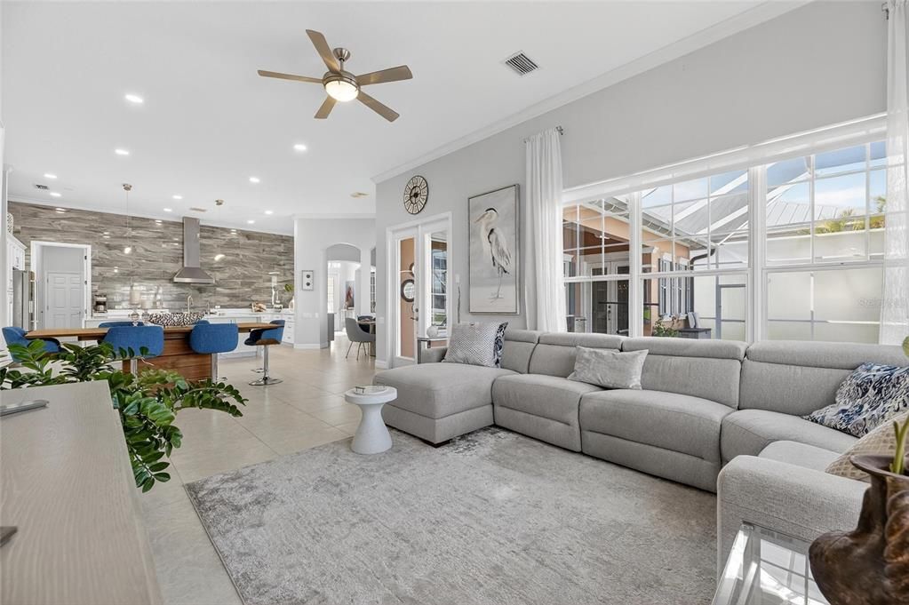 待售: $1,349,000 (4 贝兹, 3 浴室, 3056 平方英尺)