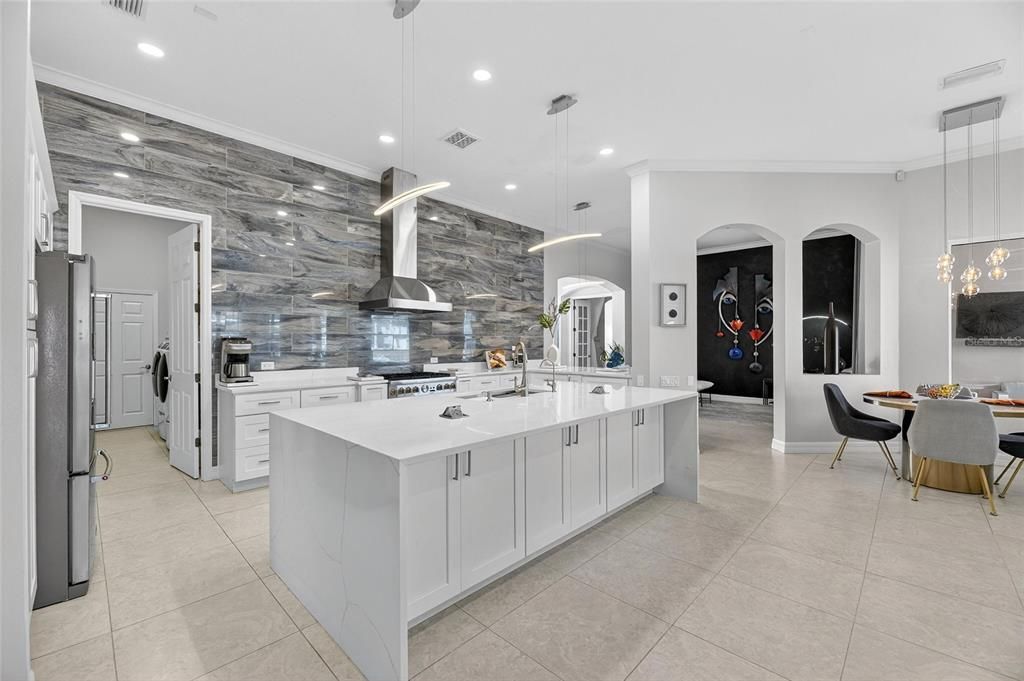 待售: $1,349,000 (4 贝兹, 3 浴室, 3056 平方英尺)