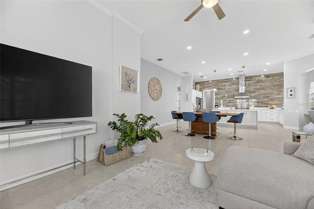 待售: $1,349,000 (4 贝兹, 3 浴室, 3056 平方英尺)