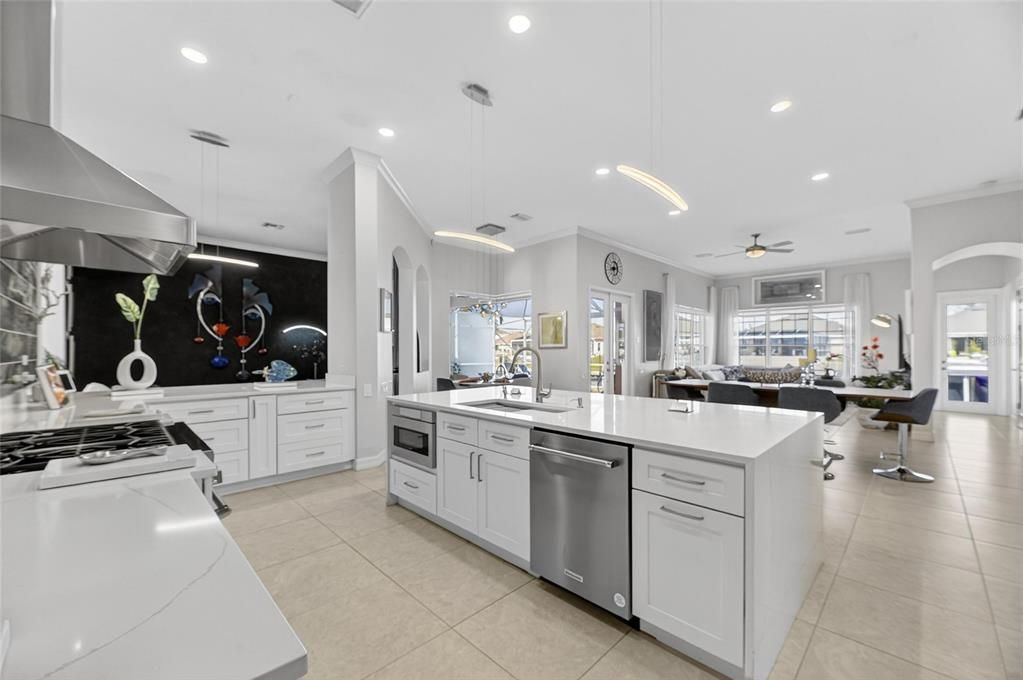 待售: $1,349,000 (4 贝兹, 3 浴室, 3056 平方英尺)