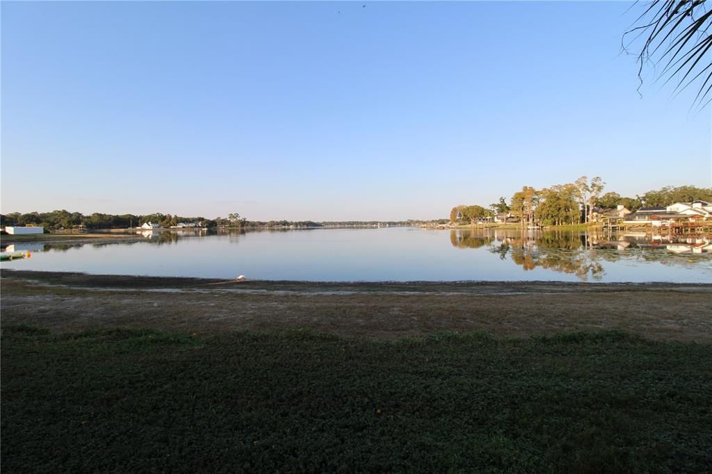 В аренду: $1,800 (2 спален, 1 ванн, 928 Квадратных фут)