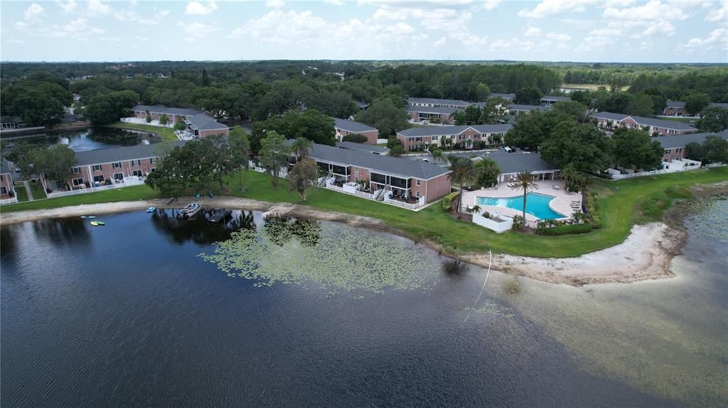 В аренду: $1,800 (2 спален, 1 ванн, 928 Квадратных фут)