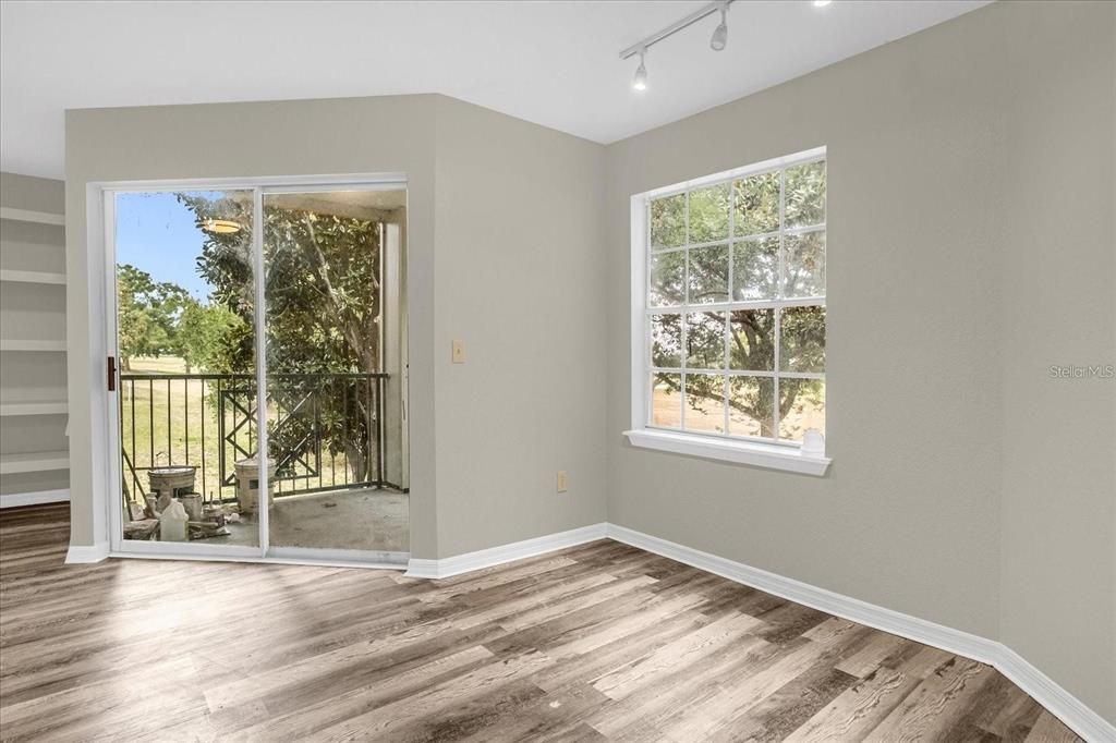 待售: $174,990 (2 贝兹, 2 浴室, 1133 平方英尺)