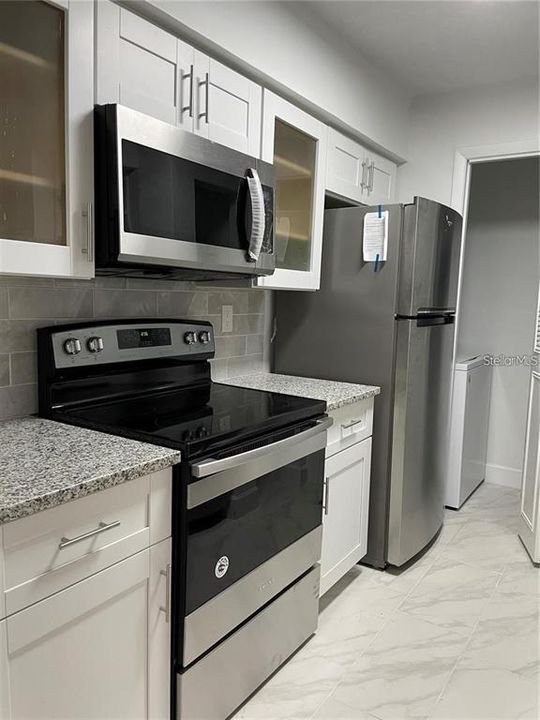 For Rent: $1,450 (1 beds, 1 baths, 662 Square Feet)