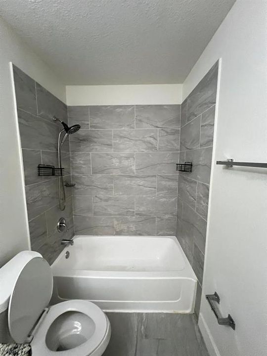 For Rent: $1,450 (1 beds, 1 baths, 662 Square Feet)