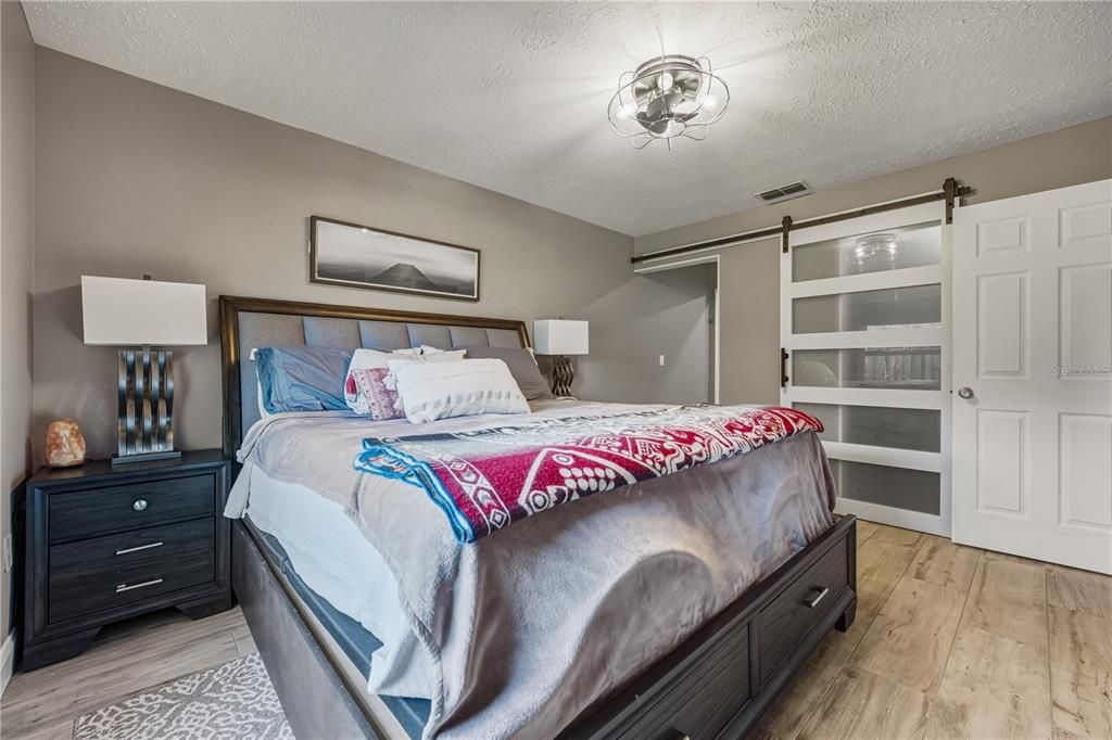 For Sale: $510,000 (4 beds, 2 baths, 1662 Square Feet)