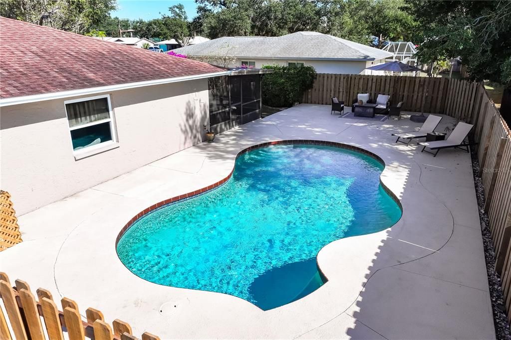 For Sale: $510,000 (4 beds, 2 baths, 1662 Square Feet)