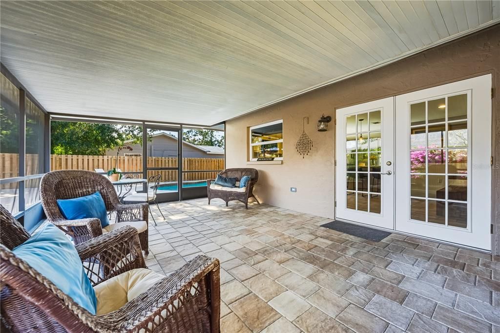 For Sale: $510,000 (4 beds, 2 baths, 1662 Square Feet)