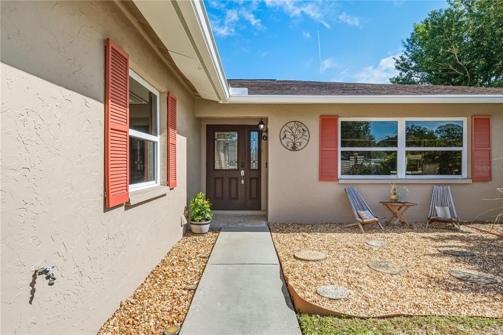 For Sale: $510,000 (4 beds, 2 baths, 1662 Square Feet)