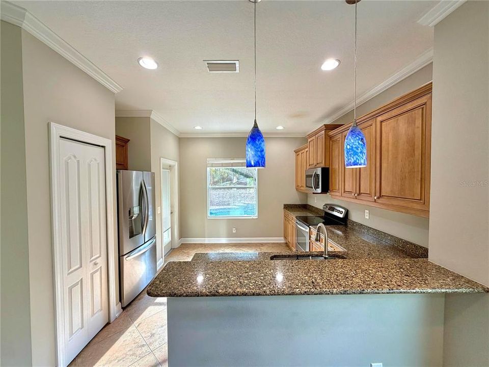 For Rent: $3,250 (2 beds, 2 baths, 1156 Square Feet)