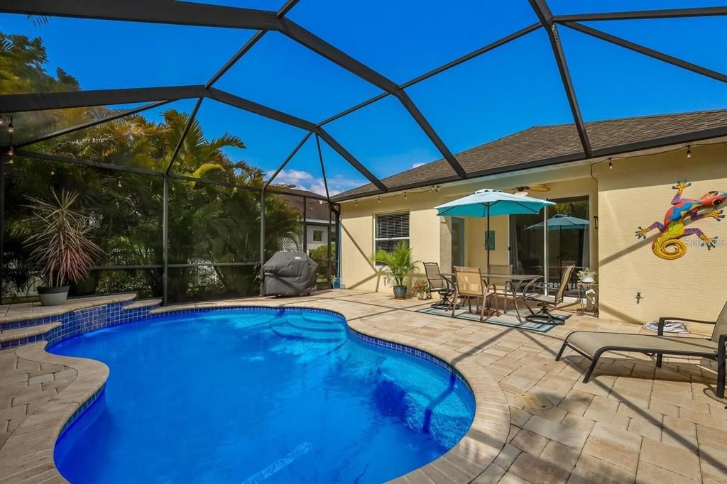 For Rent: $3,250 (2 beds, 2 baths, 1156 Square Feet)