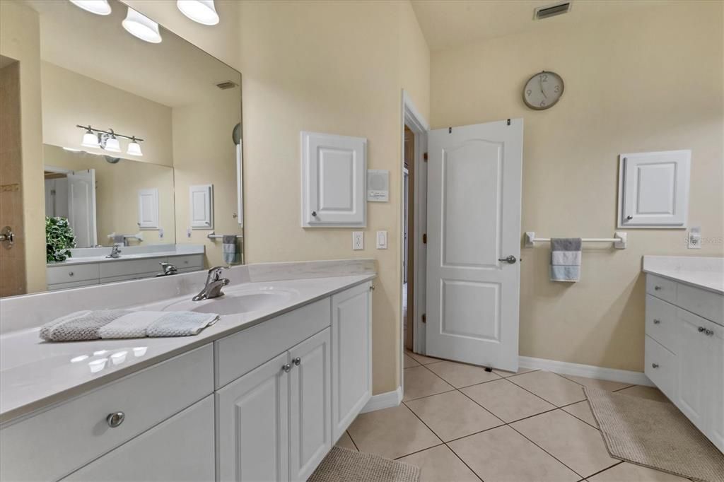 For Sale: $549,000 (3 beds, 2 baths, 2228 Square Feet)