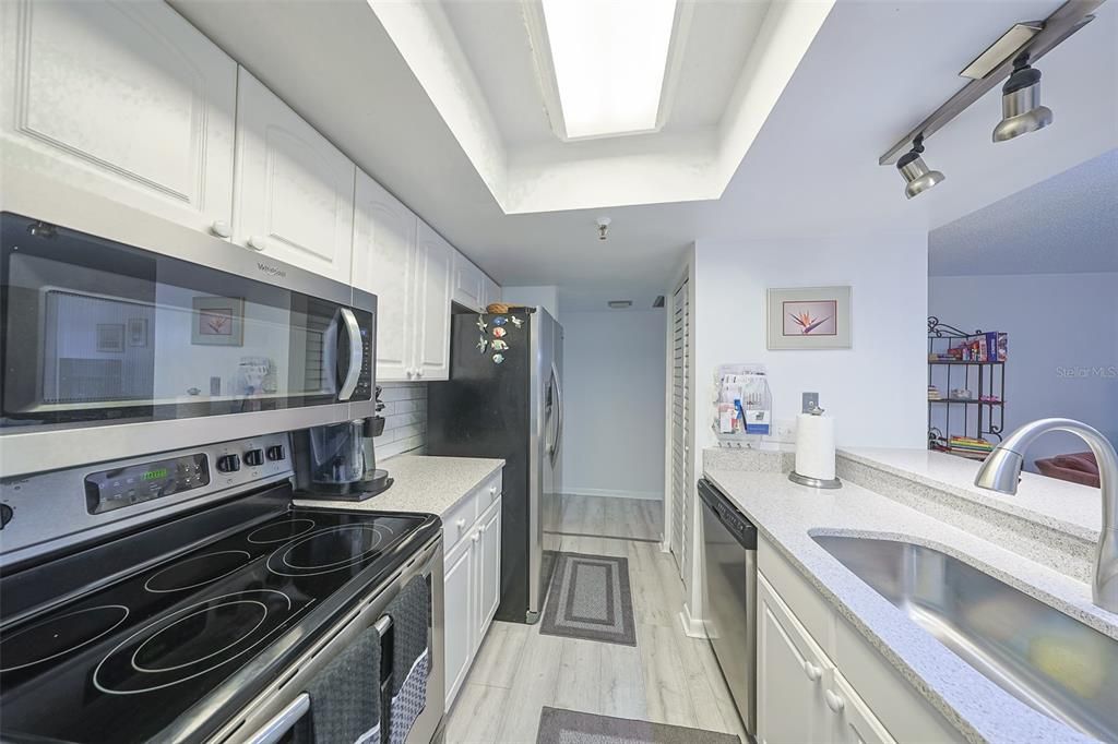 出租: $1,450 (2 贝兹, 2 浴室, 1162 平方英尺)