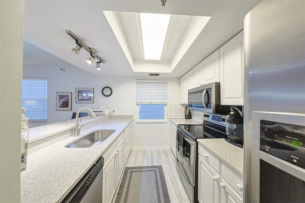 出租: $1,450 (2 贝兹, 2 浴室, 1162 平方英尺)