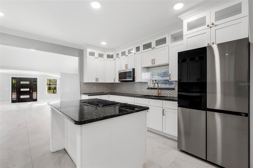 For Sale: $890,000 (4 beds, 2 baths, 1972 Square Feet)