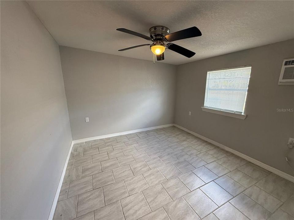 For Rent: $1,850 (3 beds, 2 baths, 1045 Square Feet)