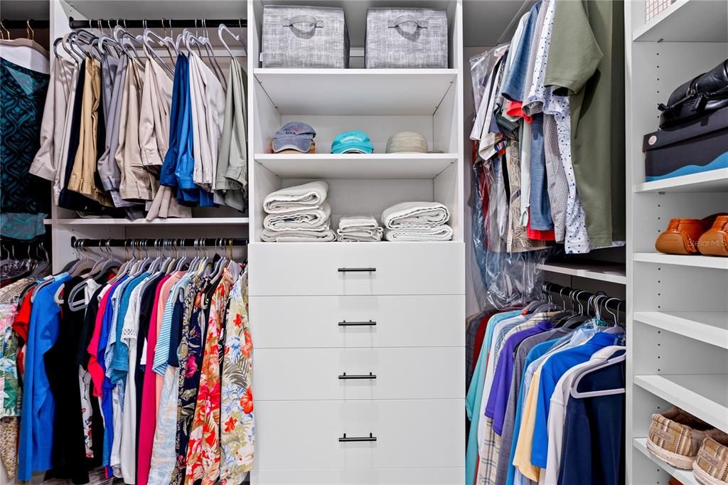 For Sale: $529,900 (2 beds, 2 baths, 1558 Square Feet)