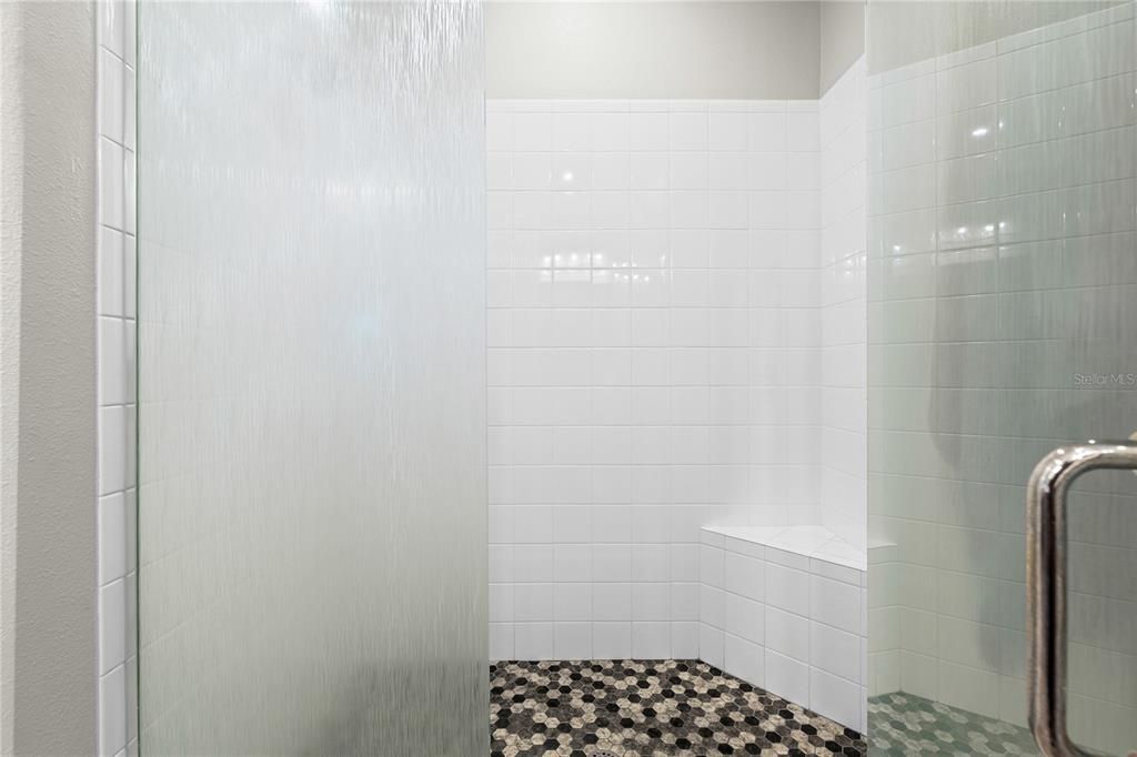 For Sale: $529,900 (2 beds, 2 baths, 1558 Square Feet)