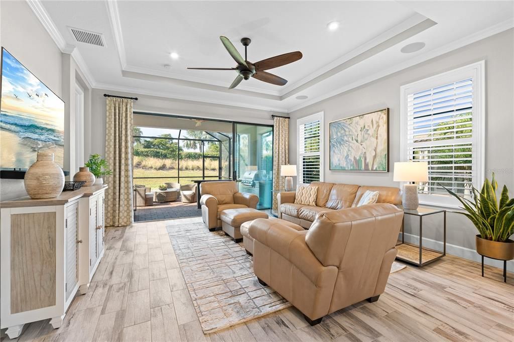 For Sale: $529,900 (2 beds, 2 baths, 1558 Square Feet)