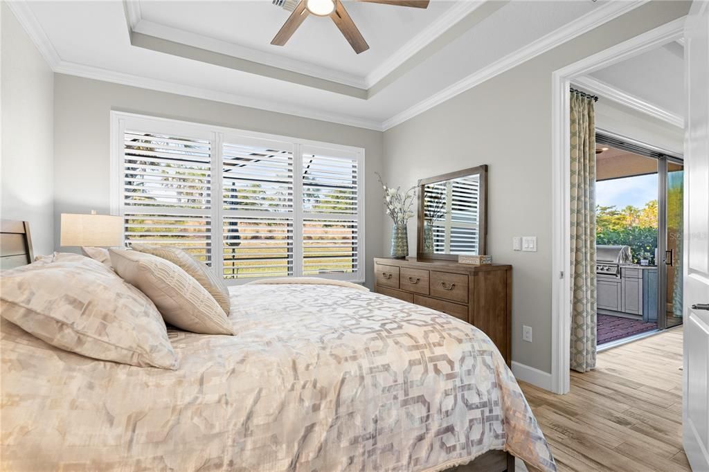 For Sale: $529,900 (2 beds, 2 baths, 1558 Square Feet)