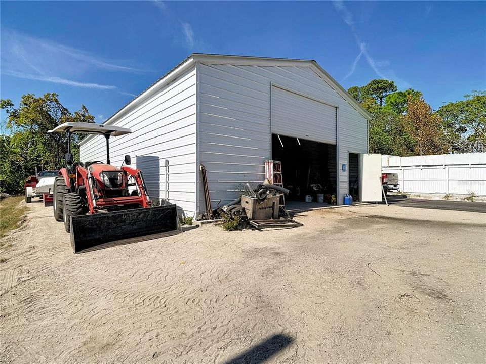 На продажу: $439,500 (3 спален, 2 ванн, 2040 Квадратных фут)