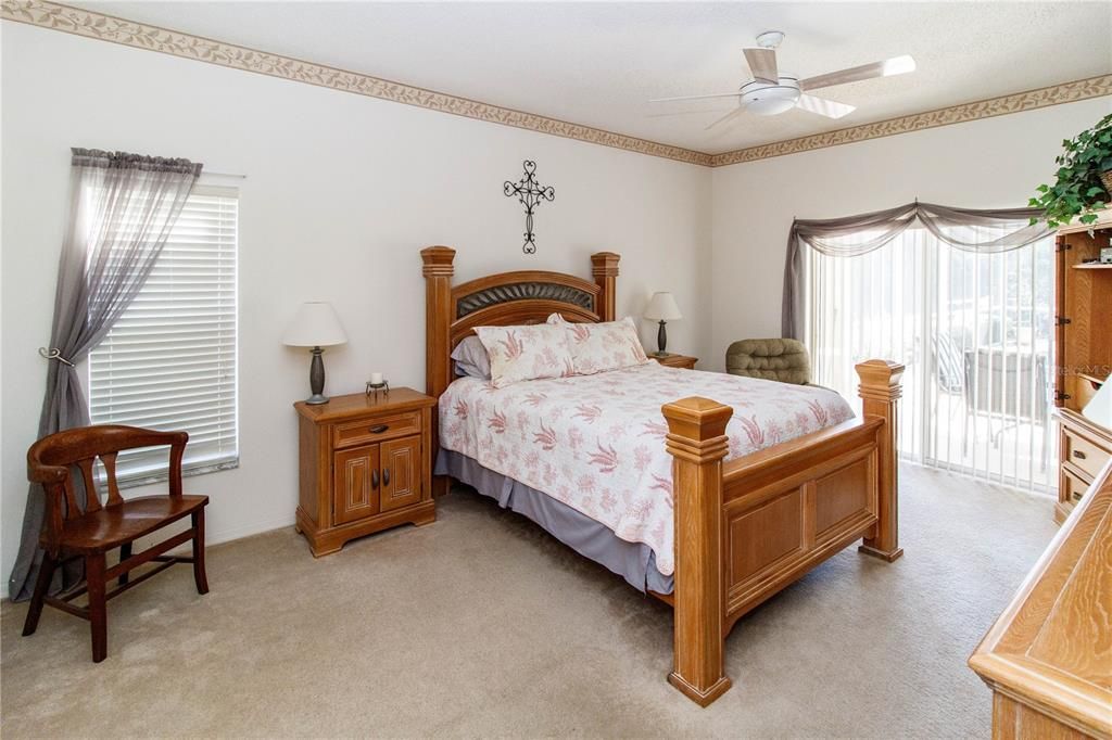 На продажу: $455,000 (3 спален, 3 ванн, 2230 Квадратных фут)