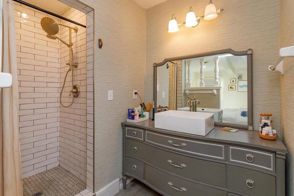 For Sale: $440,000 (3 beds, 2 baths, 1551 Square Feet)