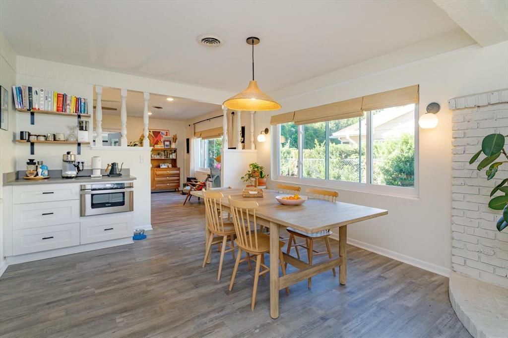 For Sale: $440,000 (3 beds, 2 baths, 1551 Square Feet)